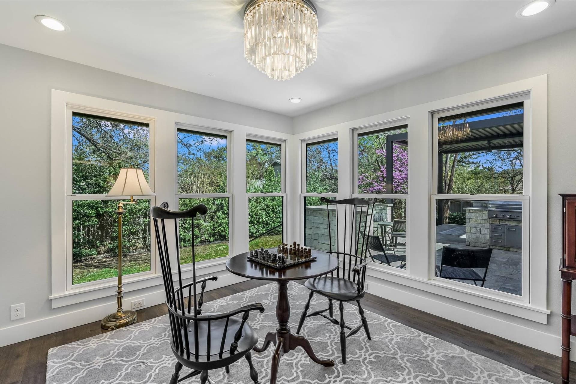 Austin Metro - Image 13