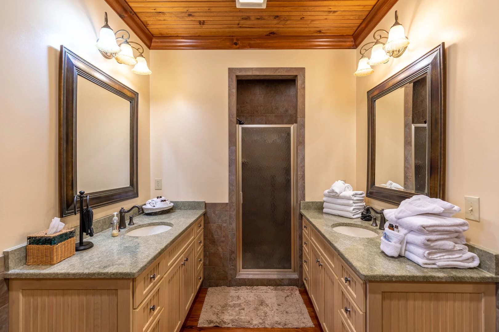 Overlook Estate in The Farm - Image 52