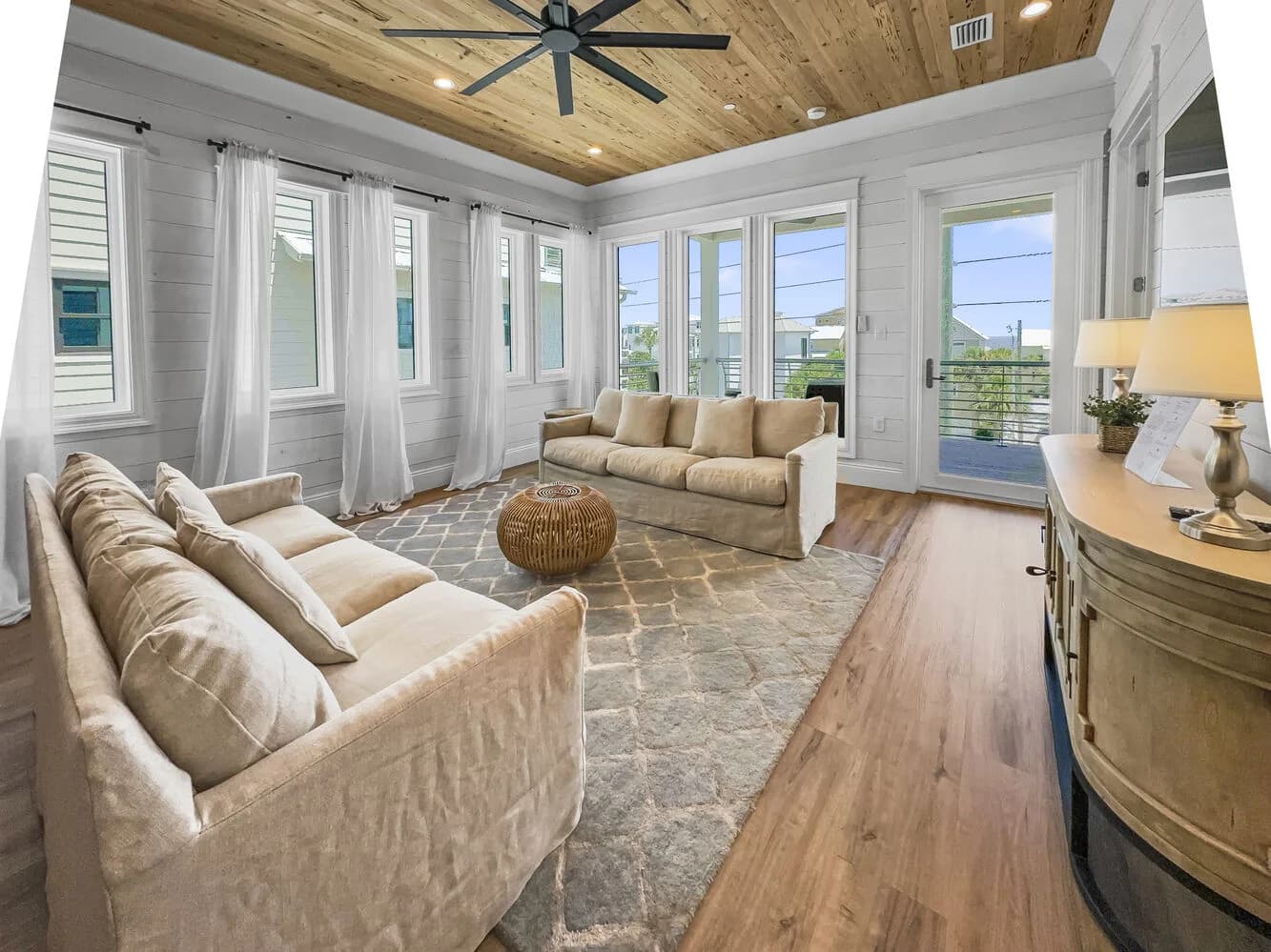 Summer Wind - Image 34