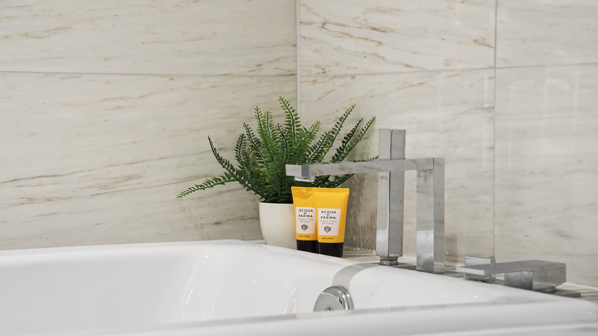 W South Beach Residence #1219 - Image 28