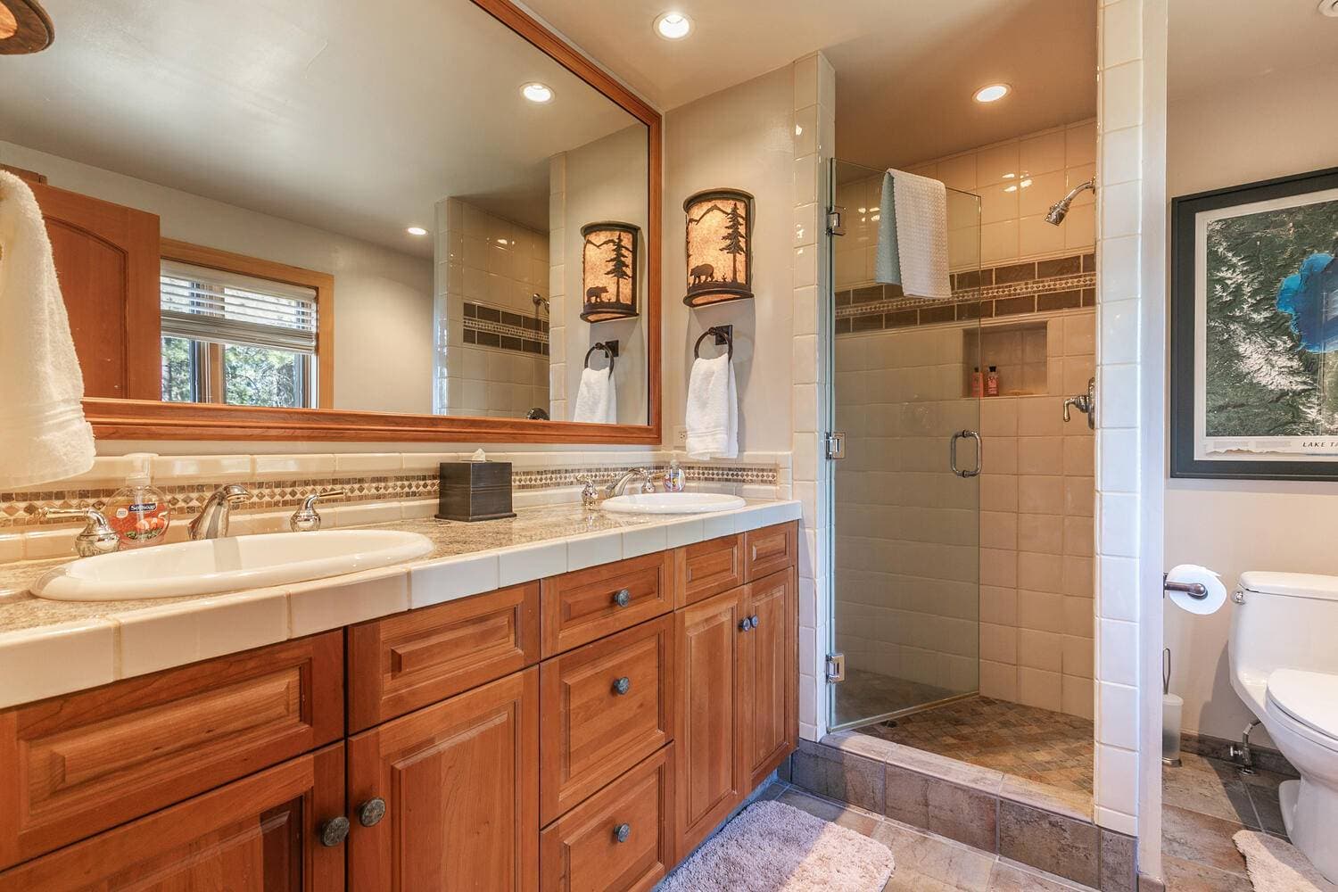 Clouds Rest Lodge - Image 11