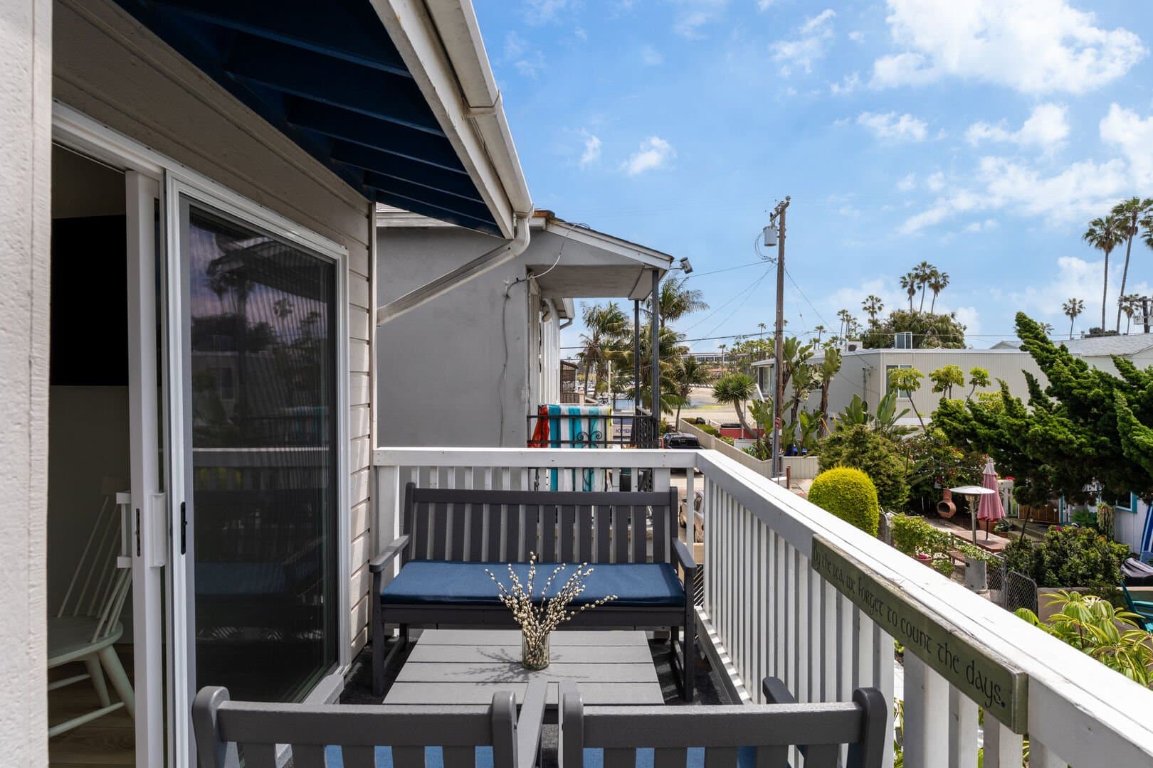 Island Paradise - Image 24