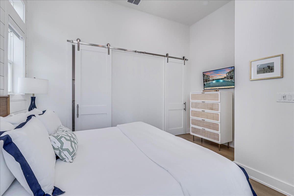 Walking on Sunshine - Image 13