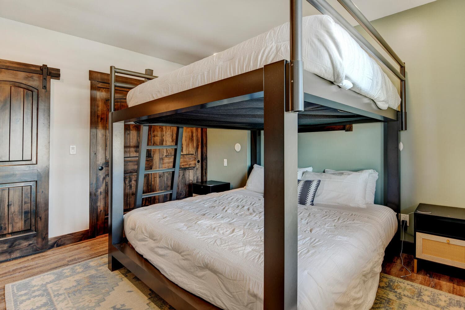 Waterside Villa #8B - Image 33