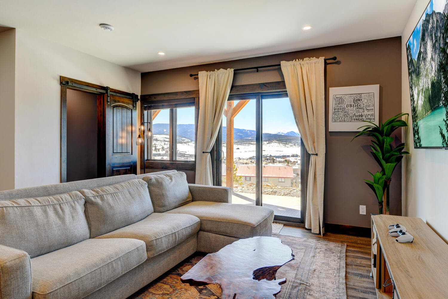 Waterside Villa #8B - Image 37