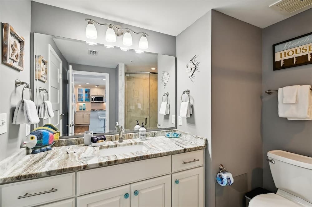 Waterview Towers #732 - Image 17