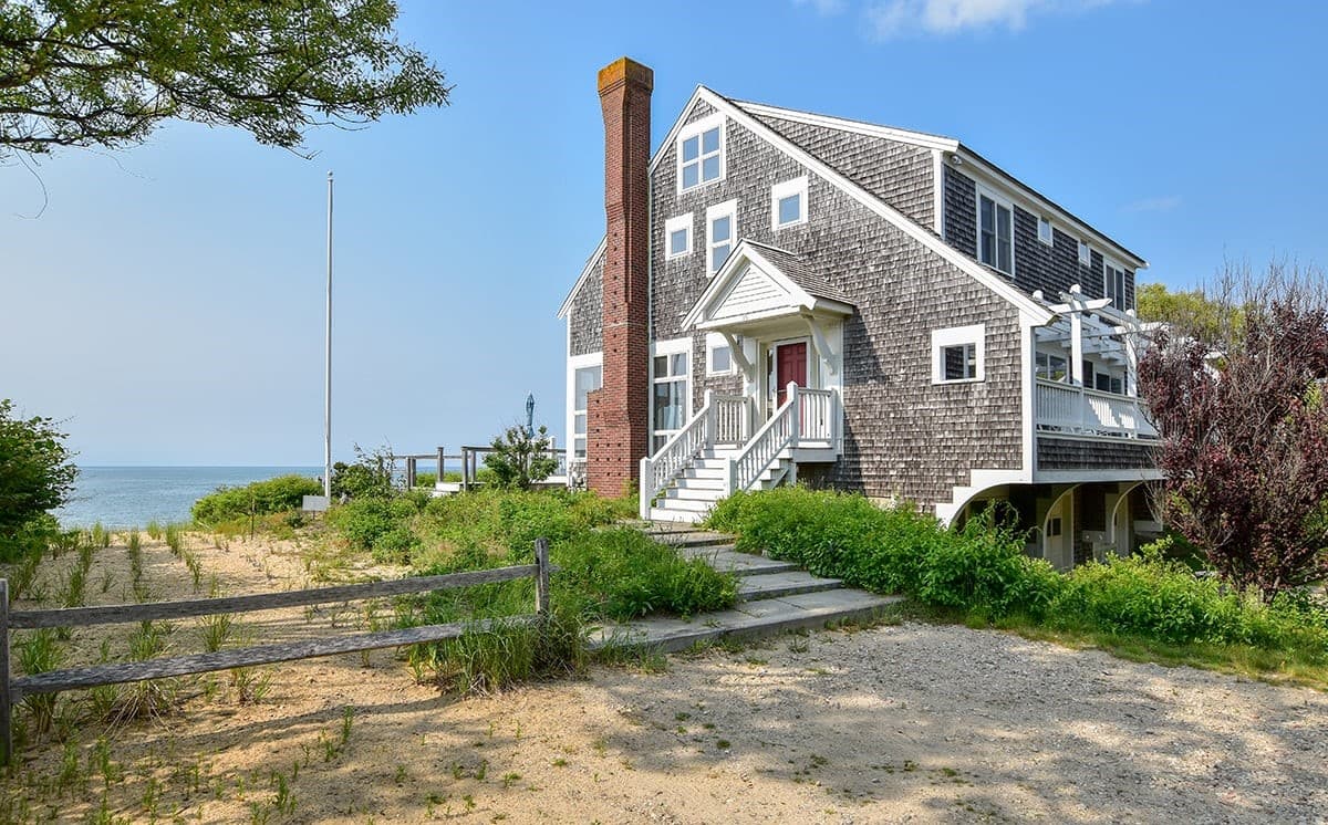 Beach House - Image 1