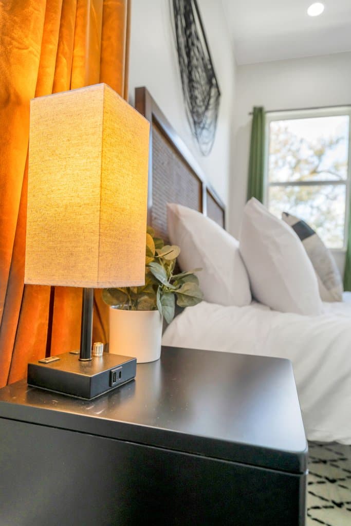 Modern Mid-City Maison - Image 32