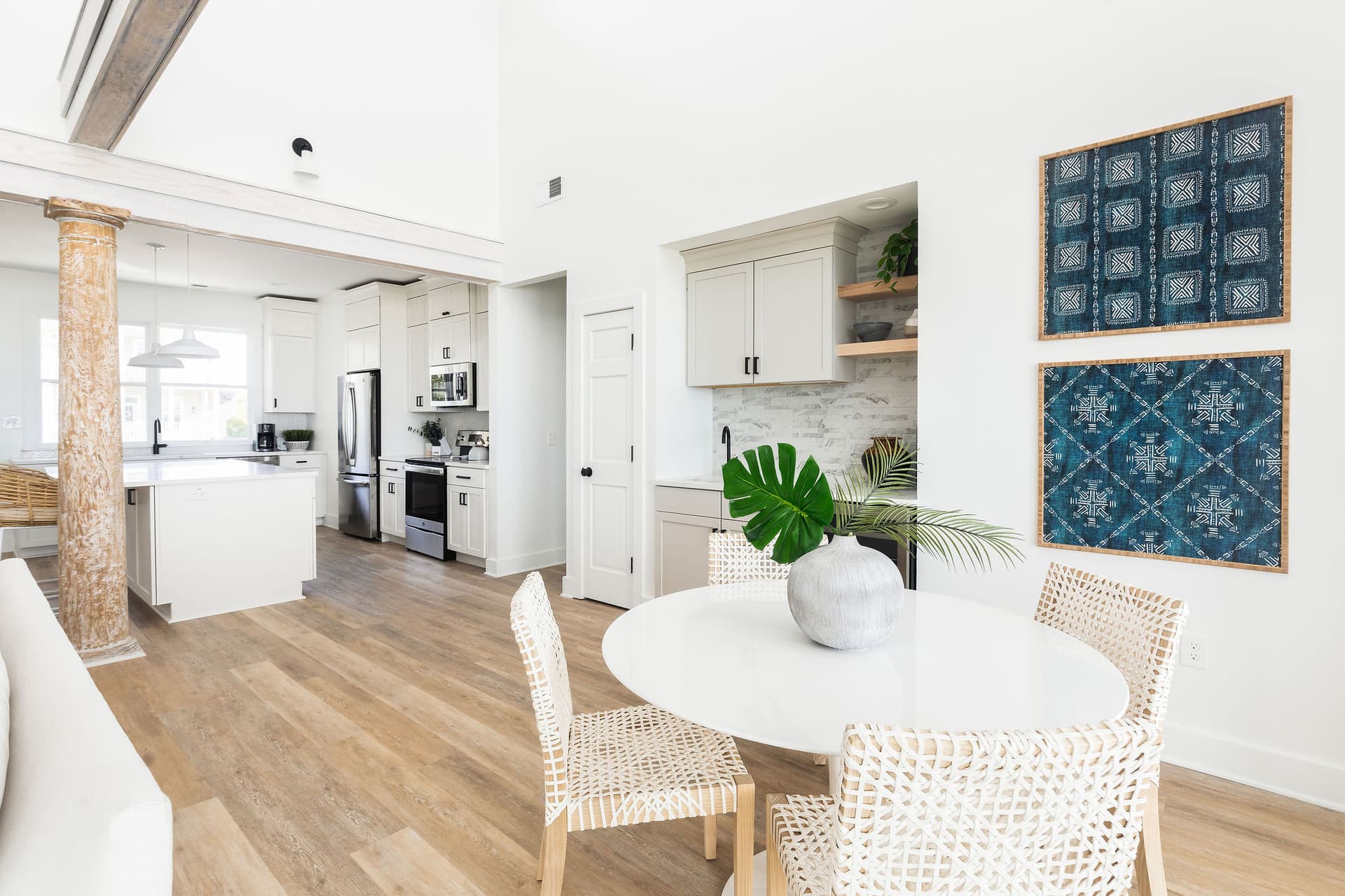 Humphrey's Hideaway - Image 17