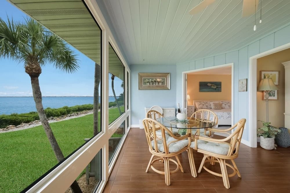 West Bay Cove #206 - Image 21