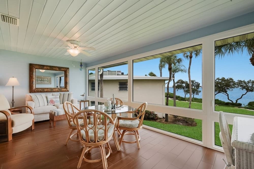 West Bay Cove #206 - Image 22