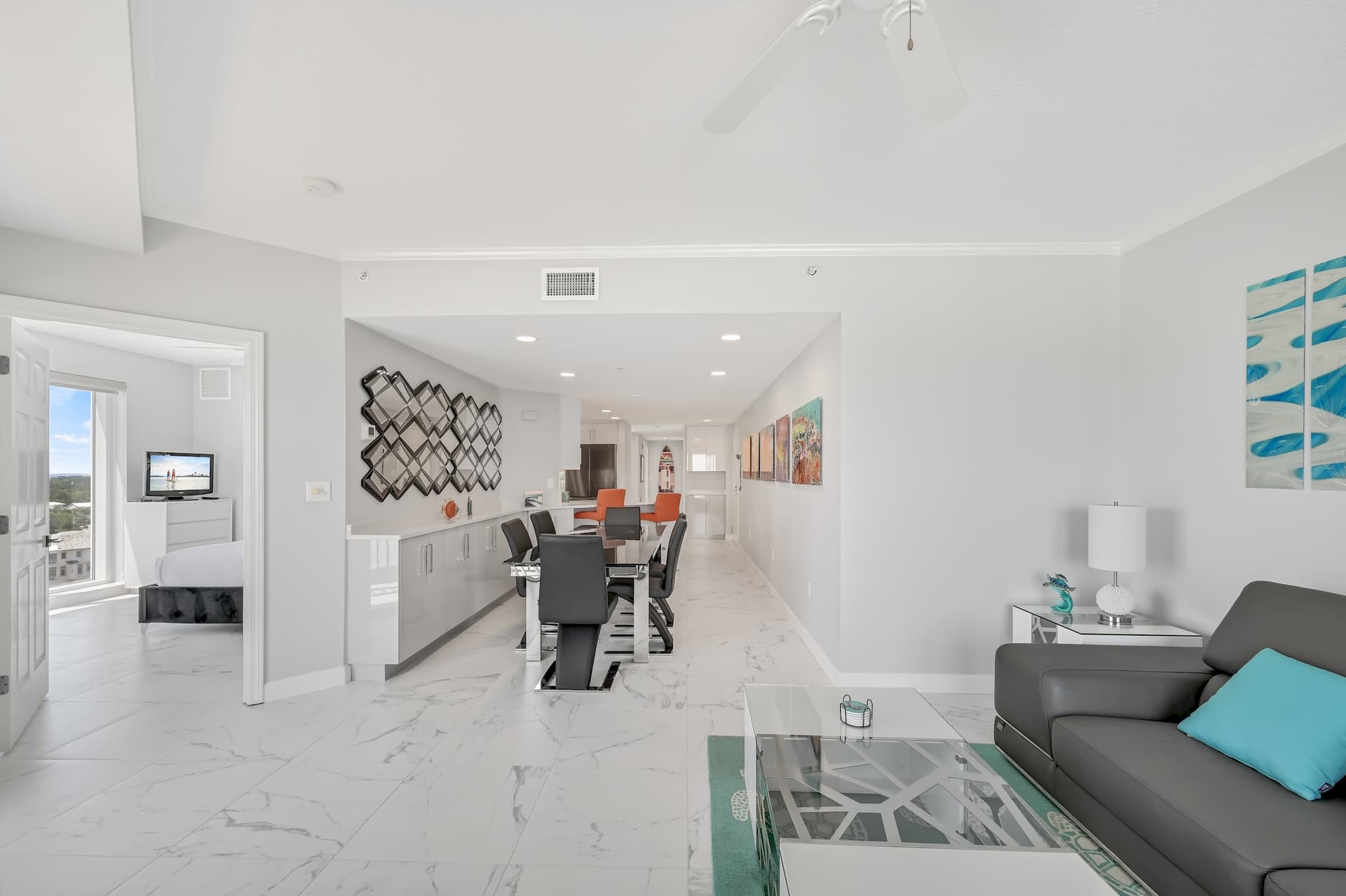 Modern Westwinds Home - Image 10