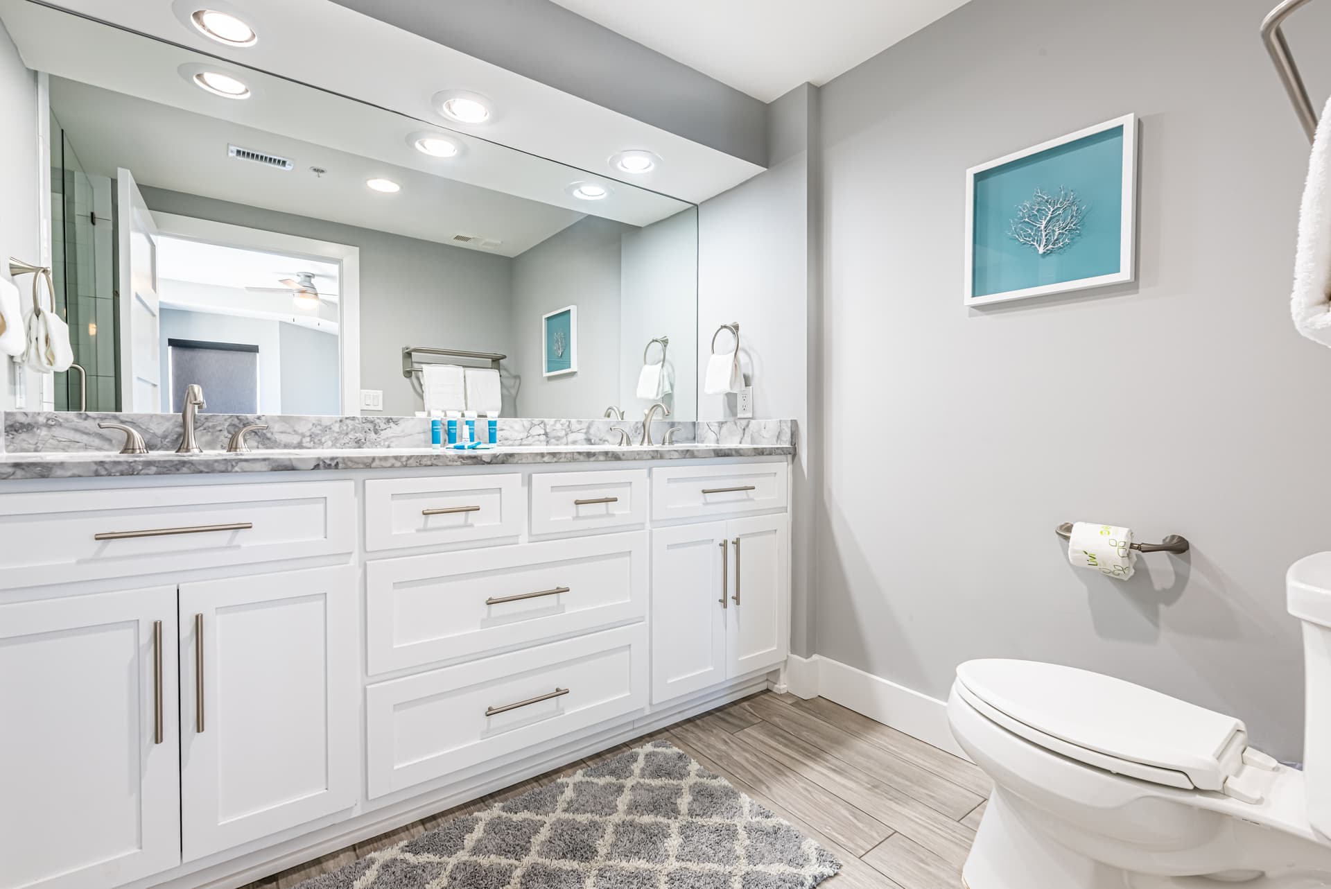 Yellow Sails Residence - Image 15