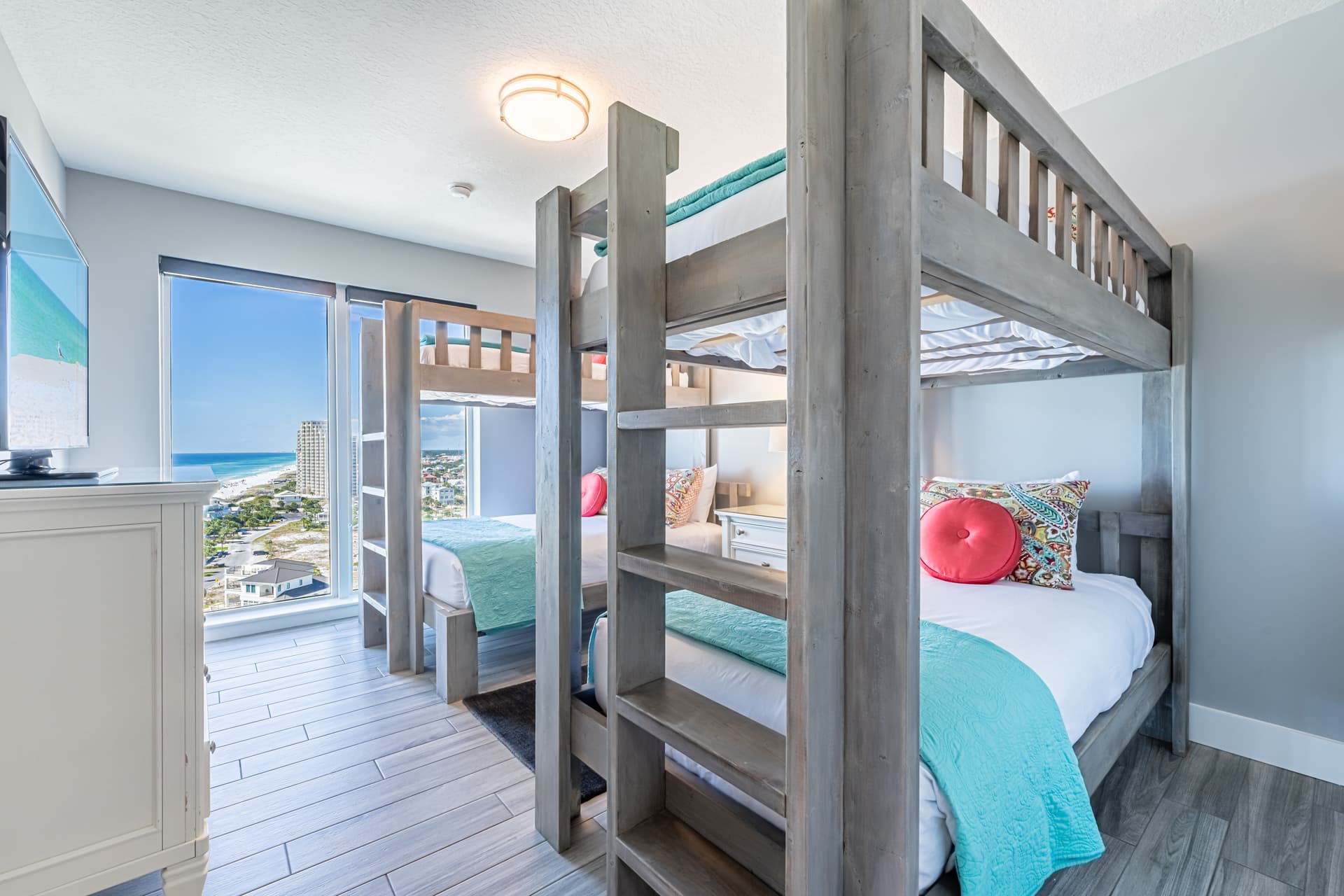 Yellow Sails Residence - Image 21