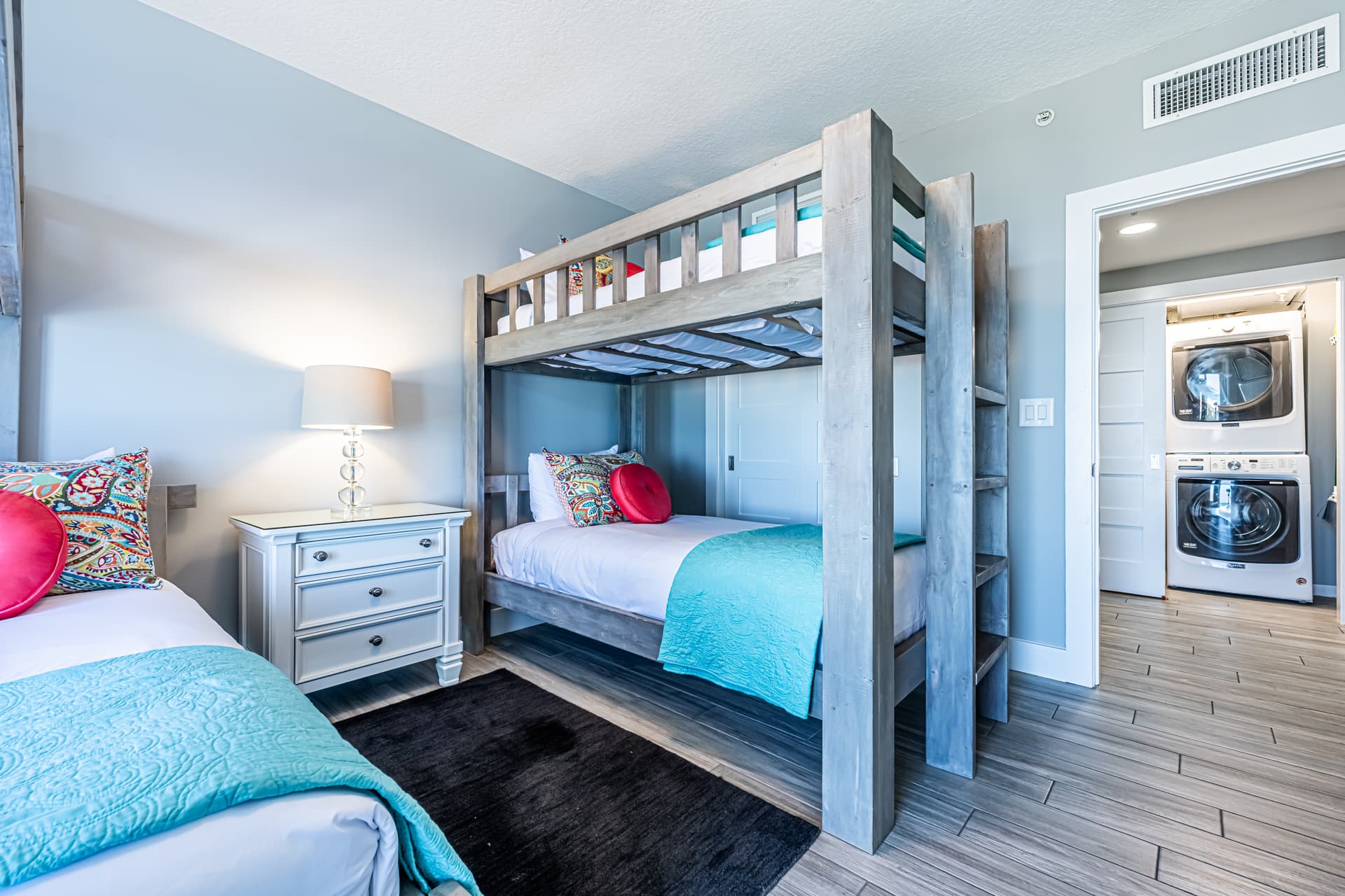 Yellow Sails Residence - Image 23