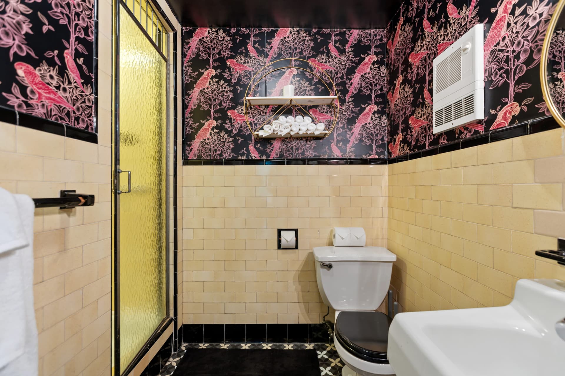 Garden Place - Image 54