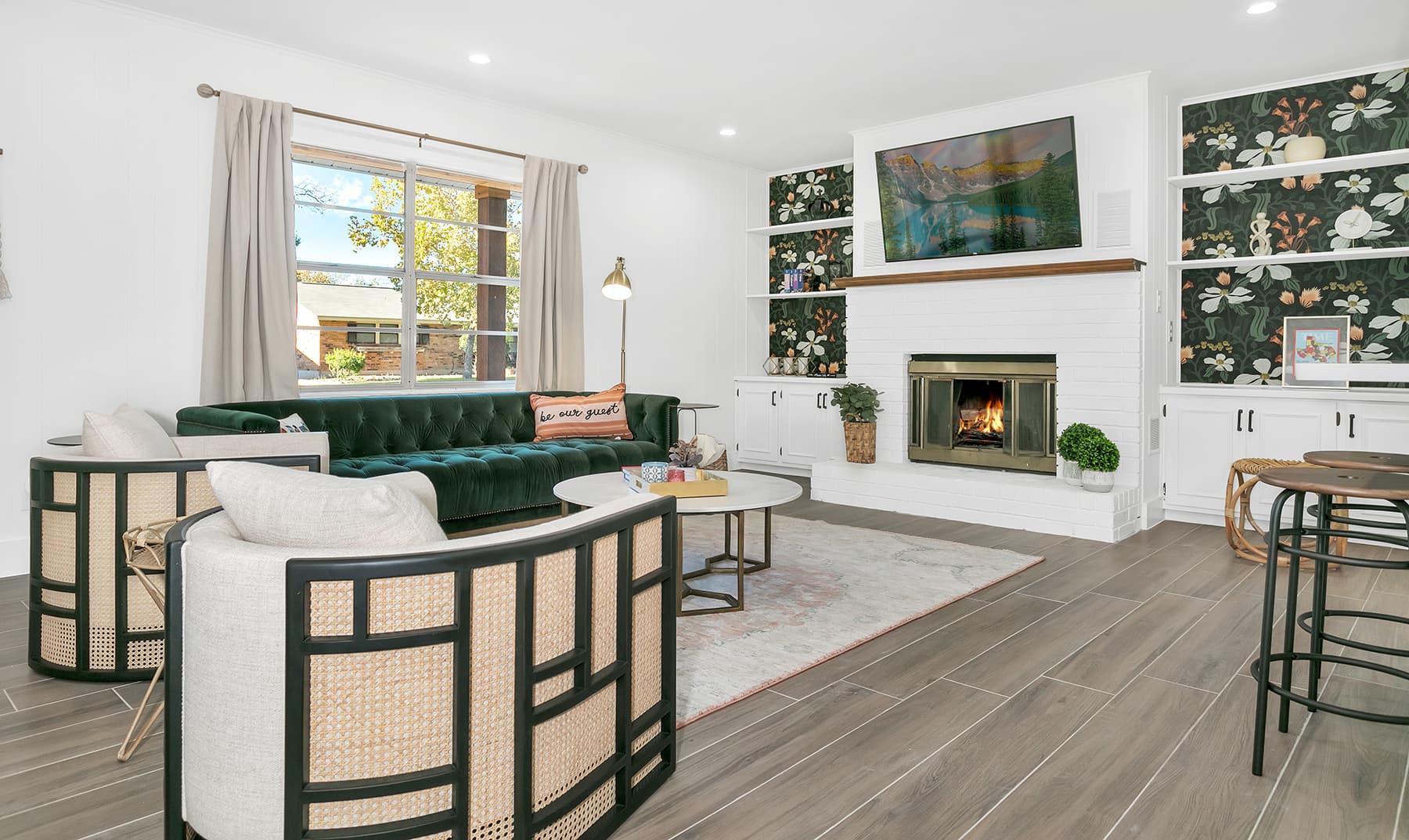 White Horse Haus - Image 2