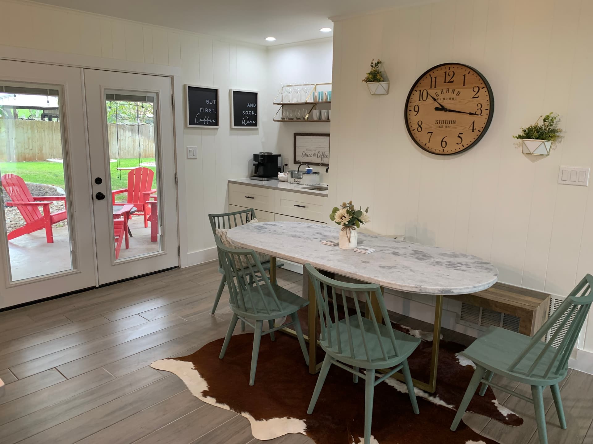 White Horse Haus - Image 8