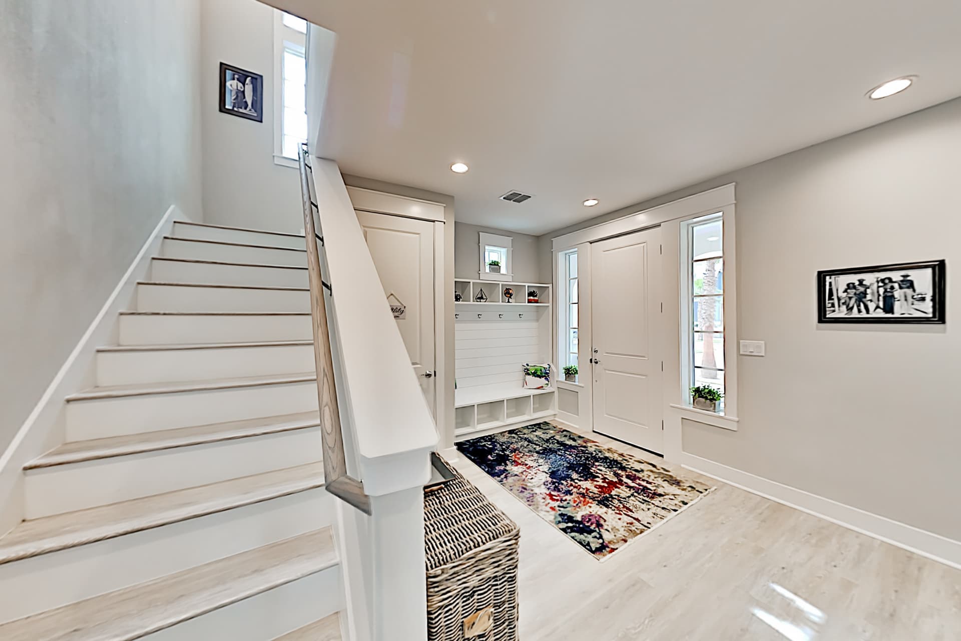 Crab Manor - Image 11