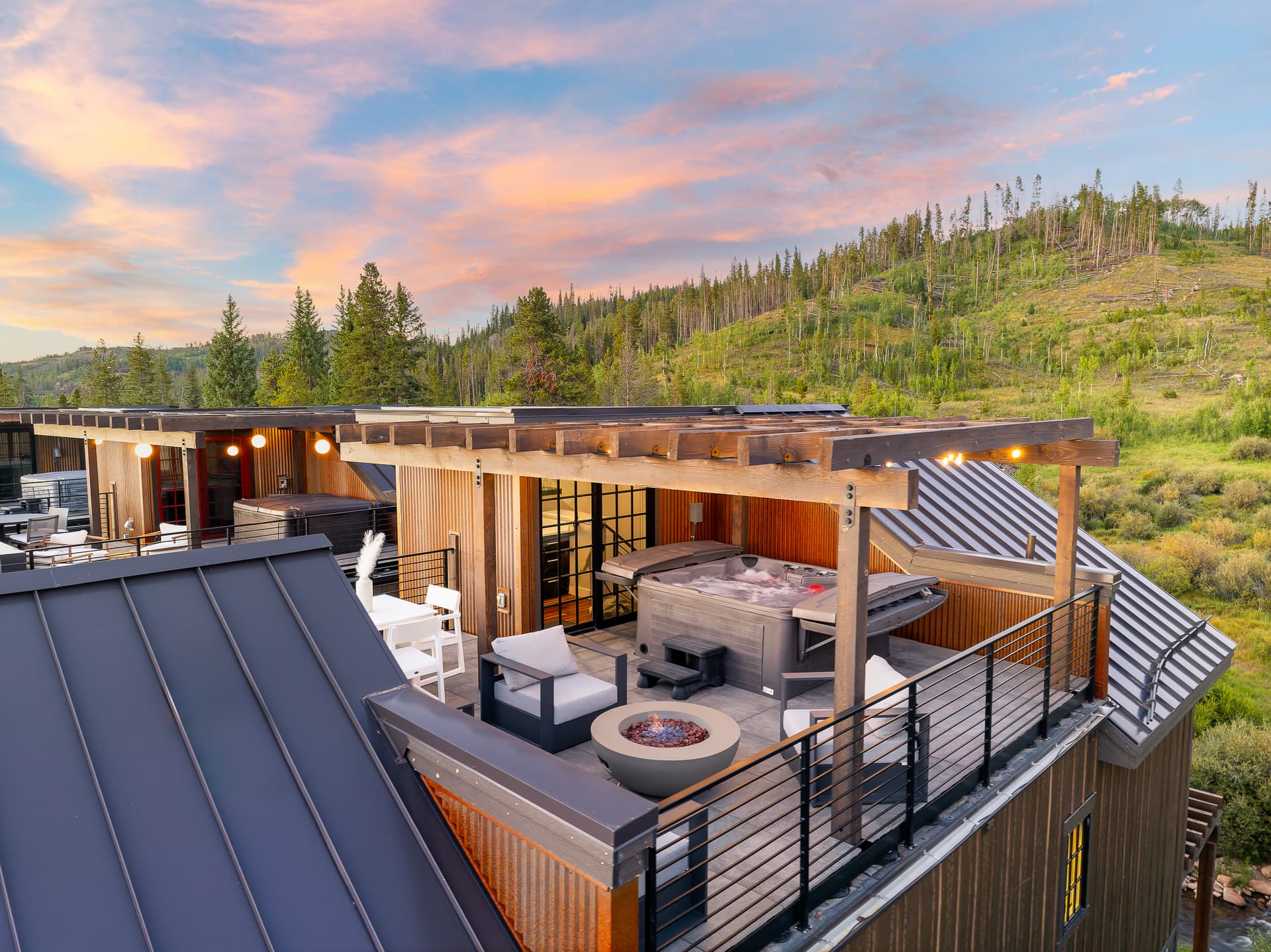 Wilds Roof Top Villa #104 - Image 3