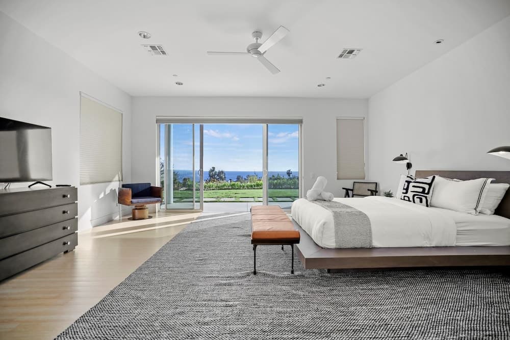 Winding Way Villa - Image 4