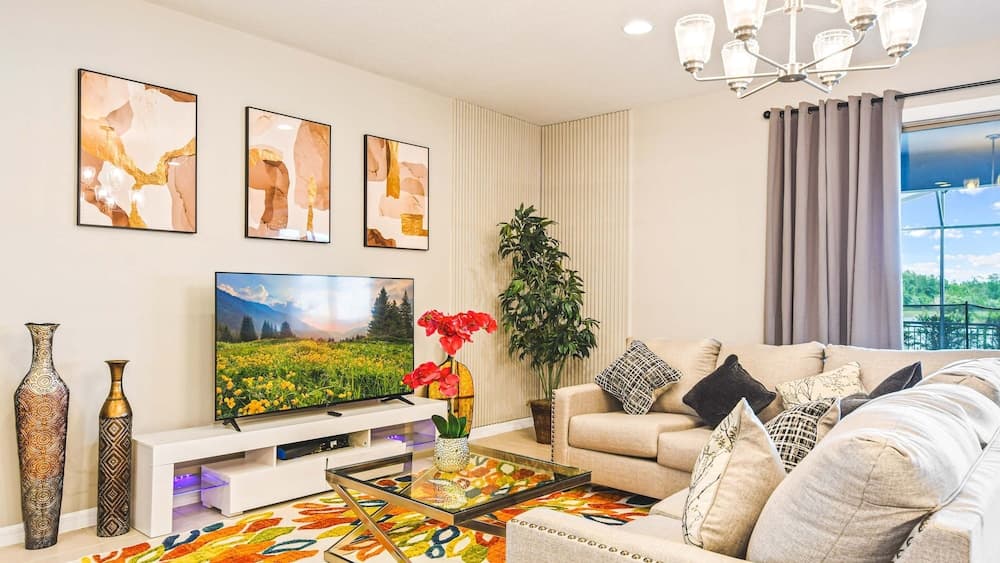 Windsor Westside #2301 - Image 2