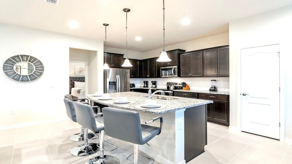 Dream Escape #2468 - Image 5