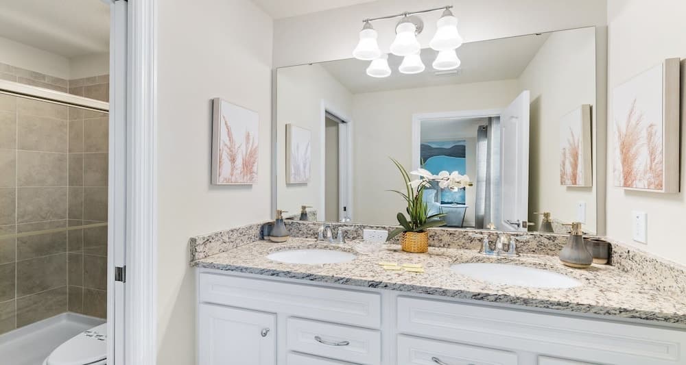 Windsor at Westside Enchanting Lake #2401 - Image 28