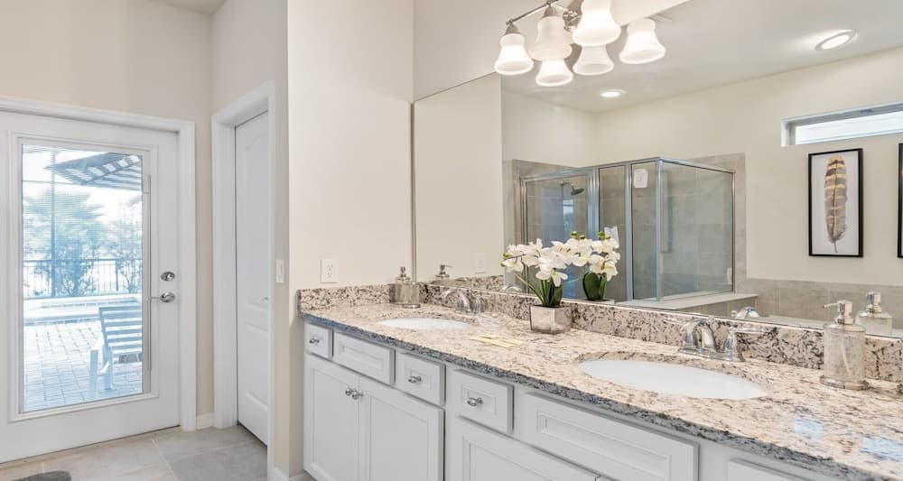 Windsor at Westside Enchanting Lake #2401 - Image 29