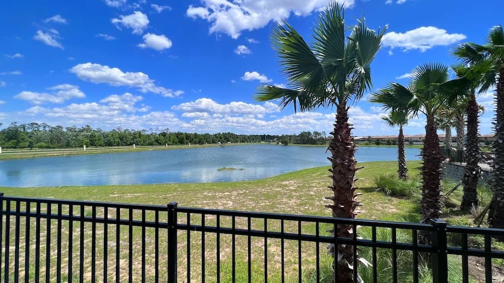 Windsor at Westside Enchanting Lake #2401 - Image 34