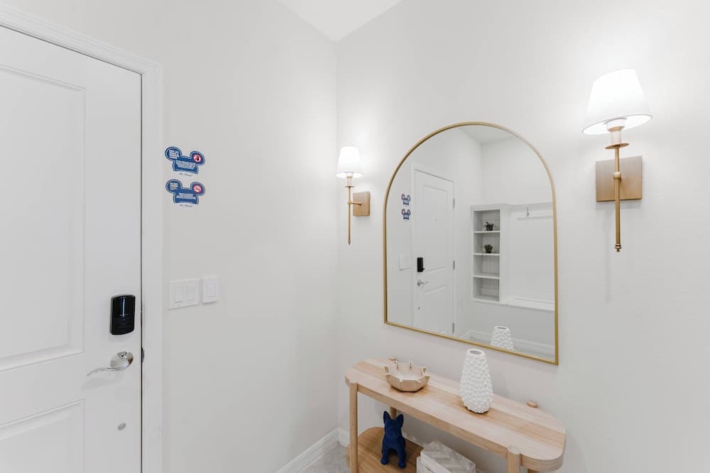 Windsor Cay - Image 13