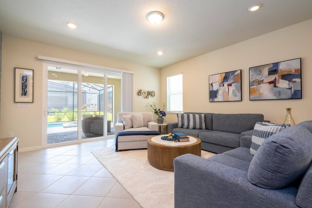 Startrail Crossing - Image 4