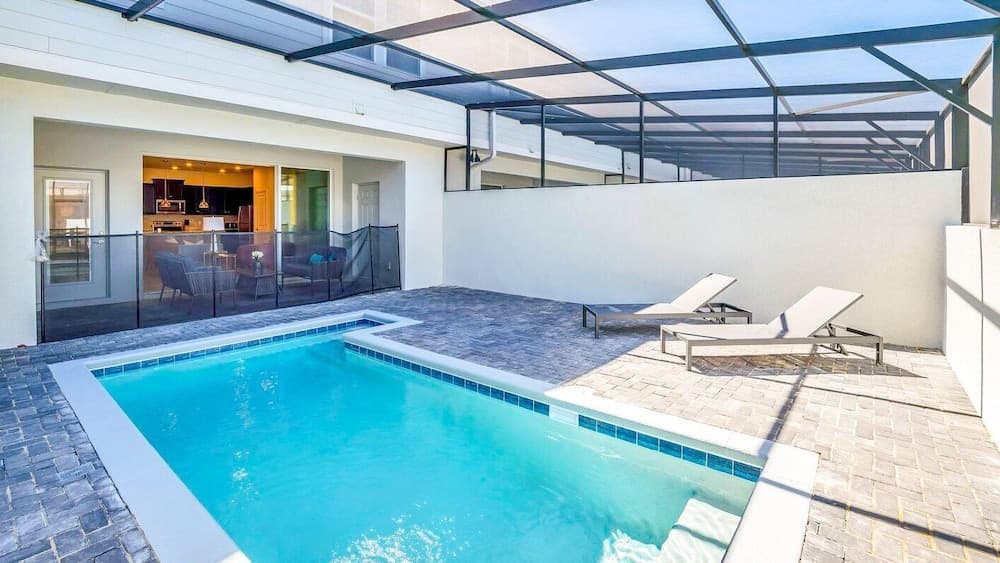 Windsor Townhome #266 - Image 2