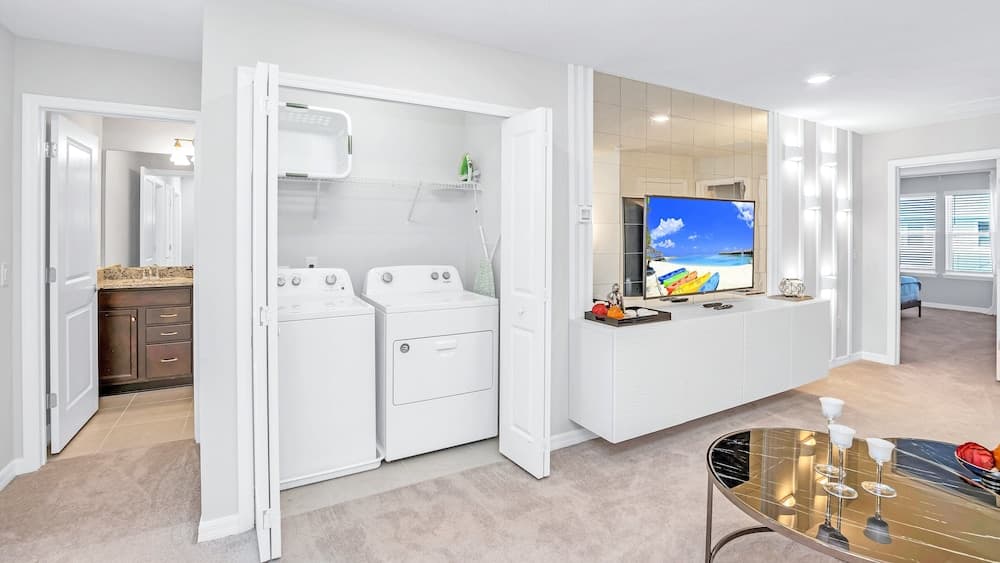 Windsor Townhome #266 - Image 9