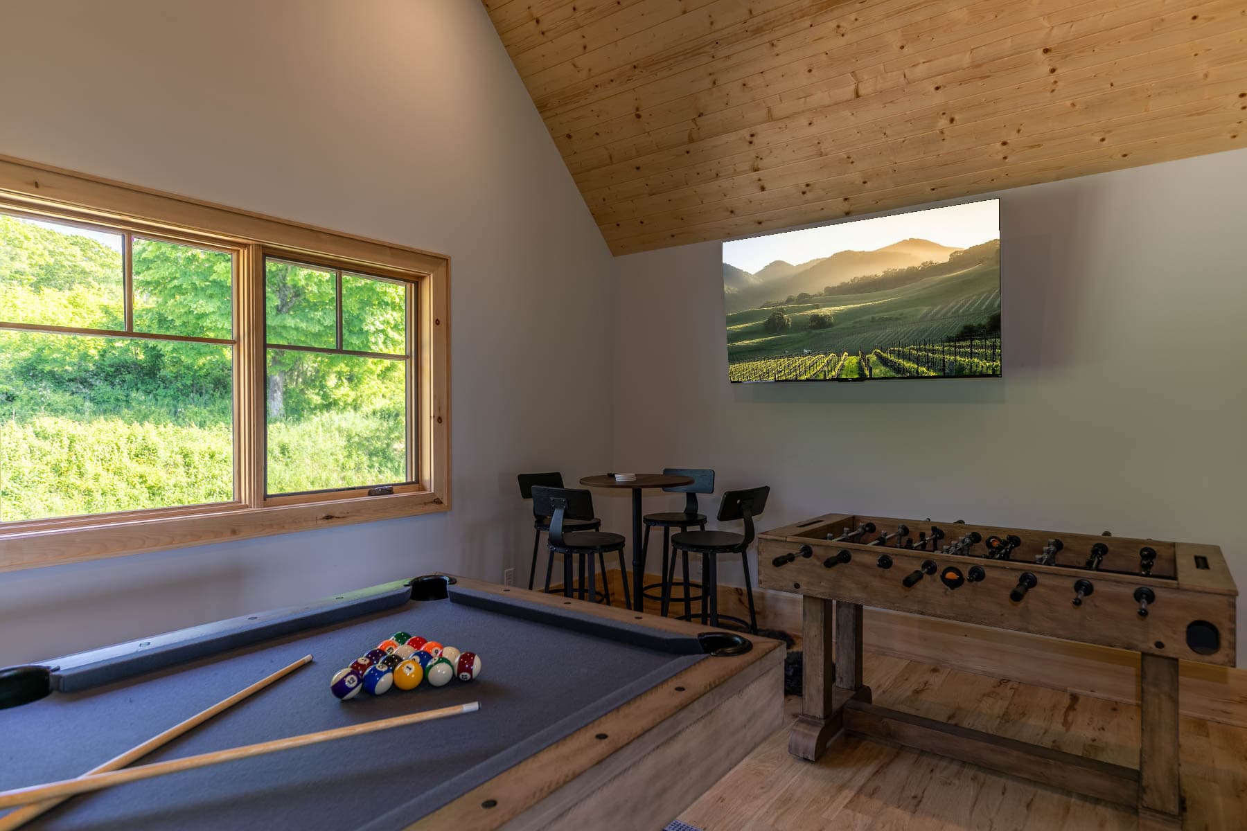 Wine Down - Image 35