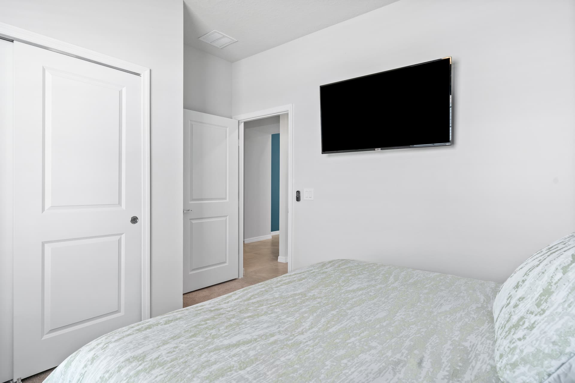 Windsor Escape - Image 13