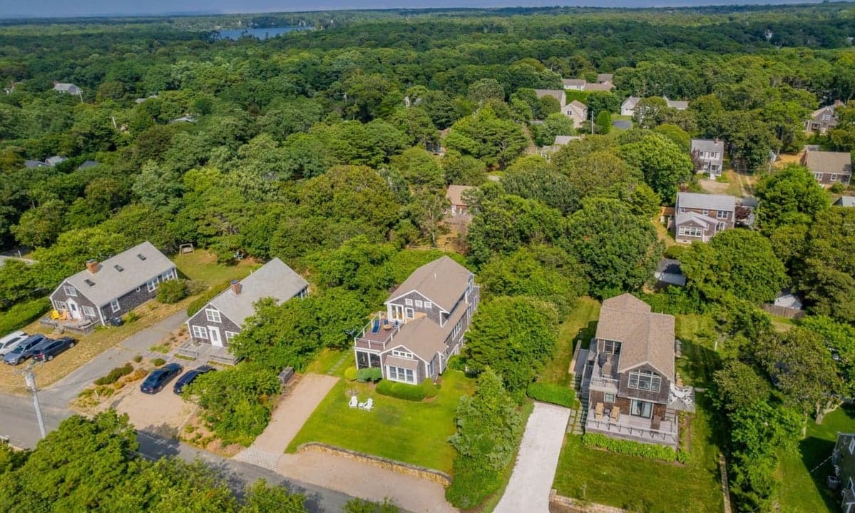 Bay Break - Image 34