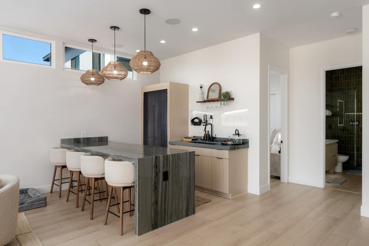 Ocean View Poolside Retreat - Image 17