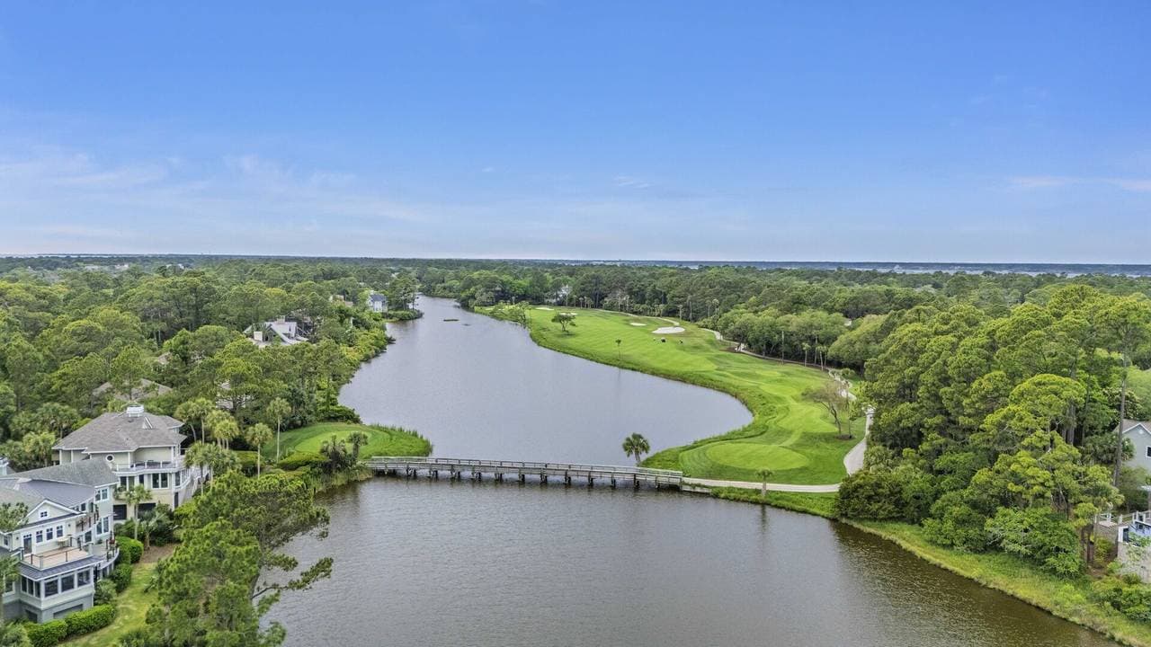 Curlew Court - Image 42