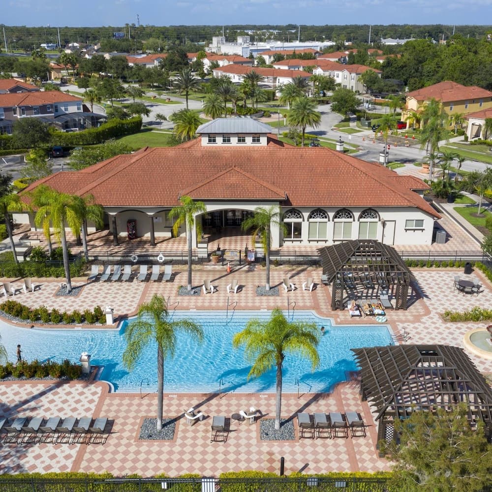 Bella Broad - Image 132