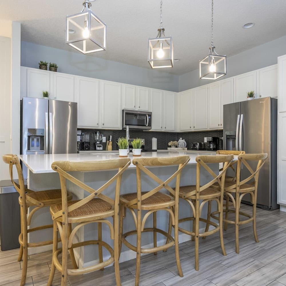 Bella Broad - Image 11