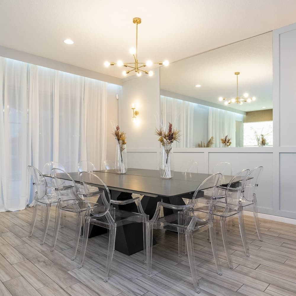 Bella Broad - Image 8