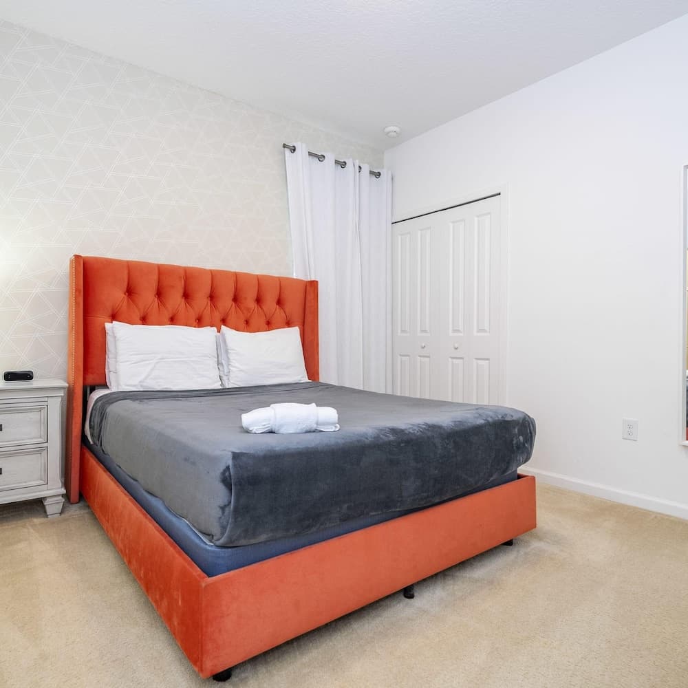 Bella Broad - Image 68