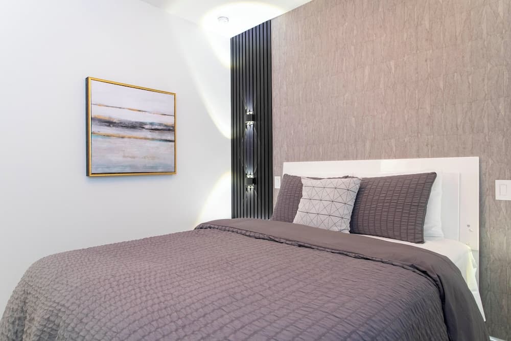 Amelia Villa #8991 - Image 34