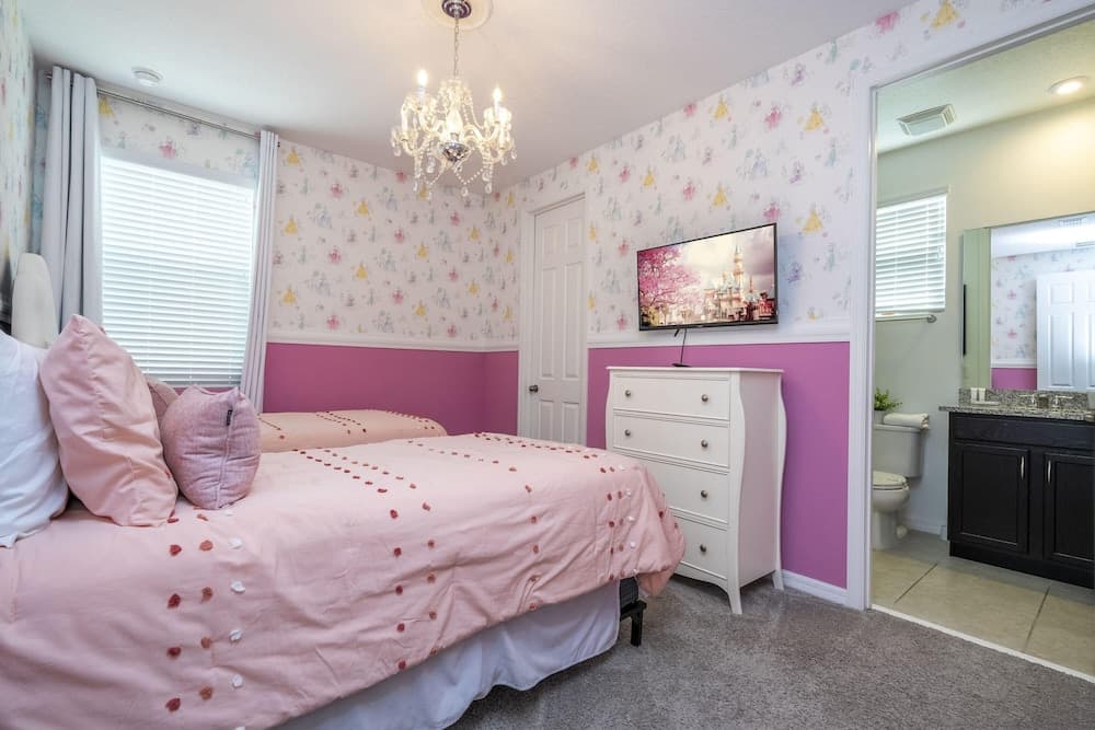 Amelia Villa #8991 - Image 40