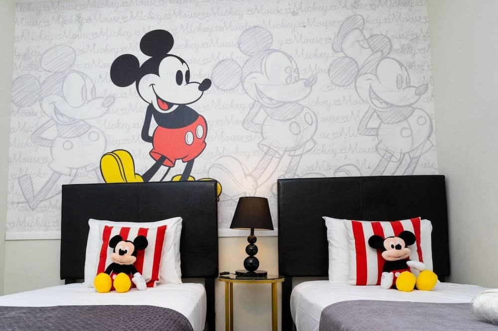 Gentry Way - Image 45