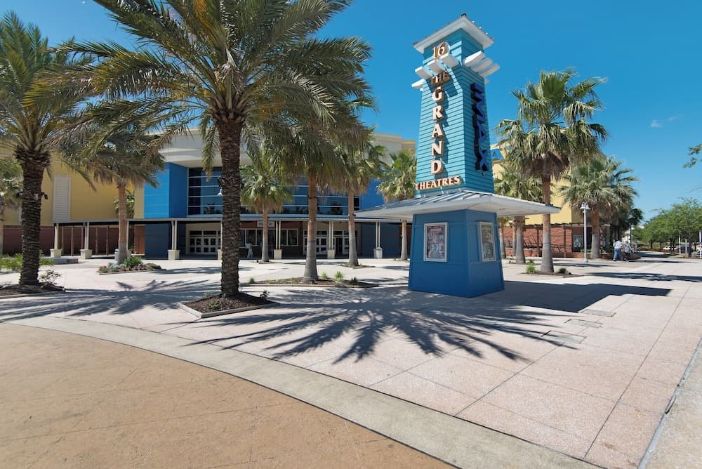 Opulent Gulf Front Home - Image 34