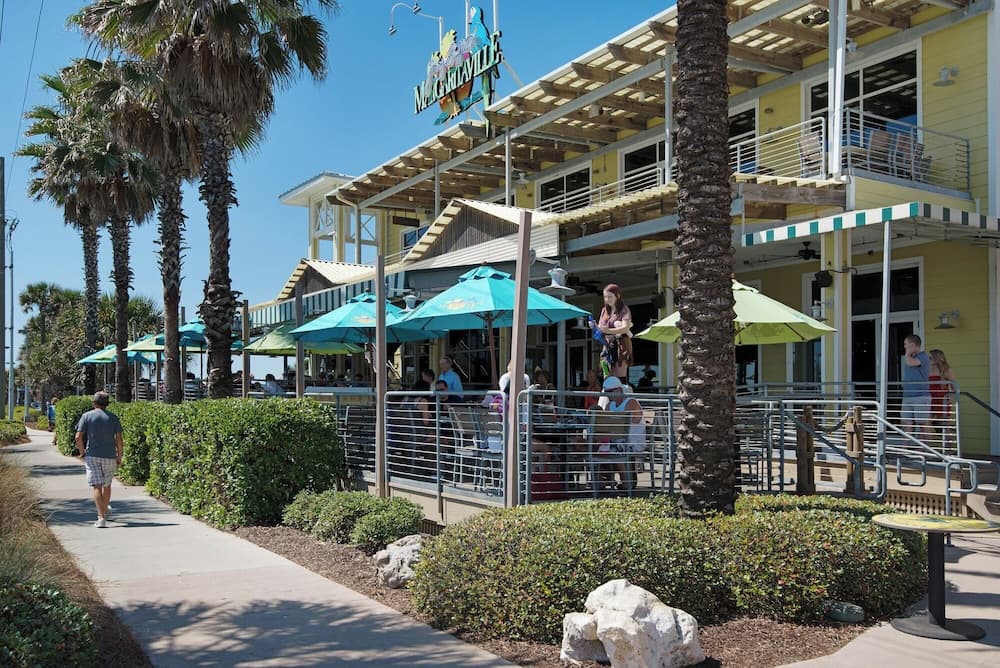 Opulent Gulf Front Home - Image 36