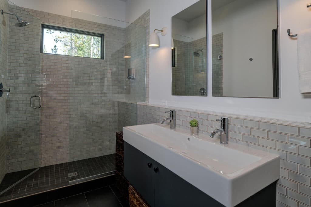 Lakewood Home - Image 12