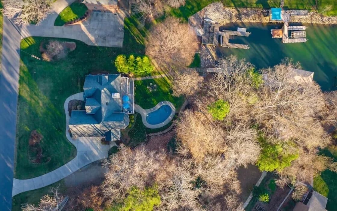 Making Waves - Image 3